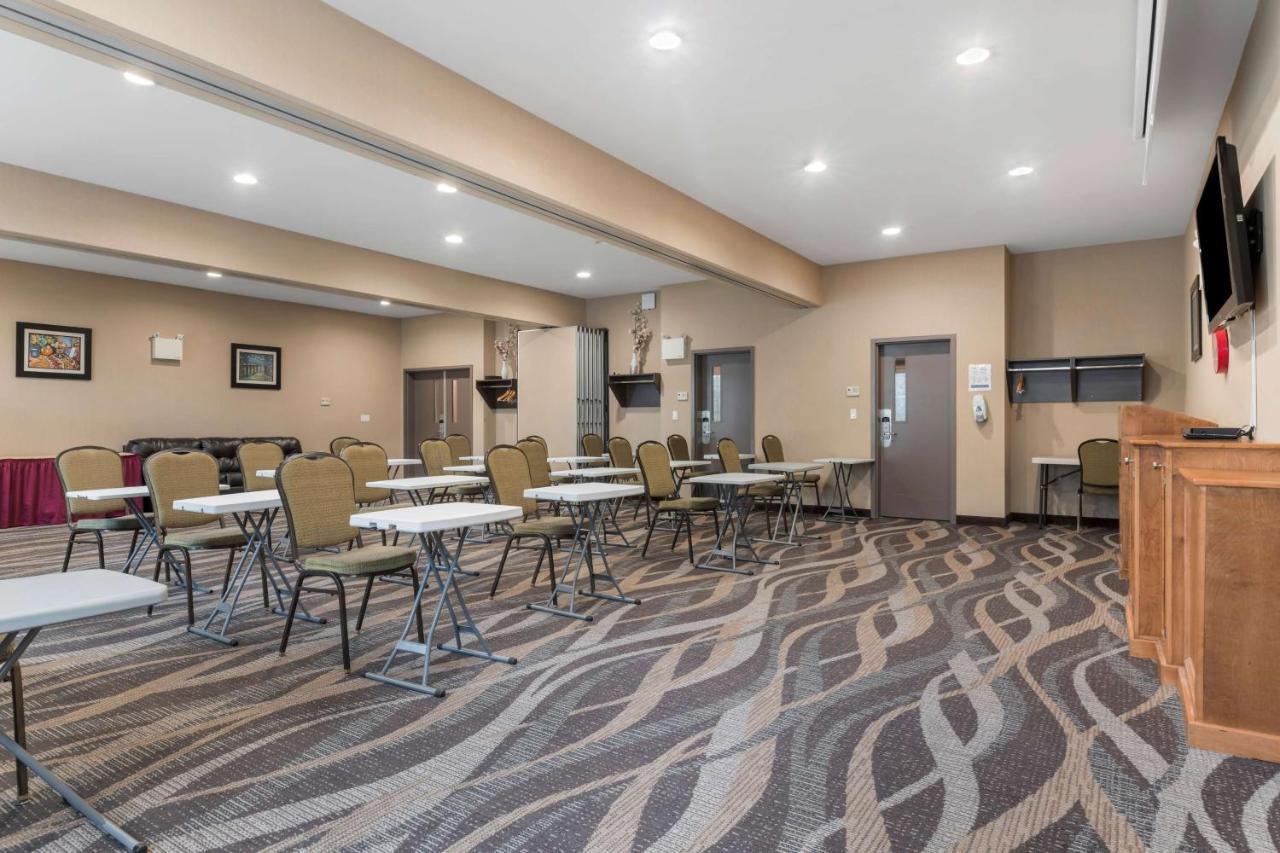 Best Western Plus Saint John Hotel & Suites Extérieur photo