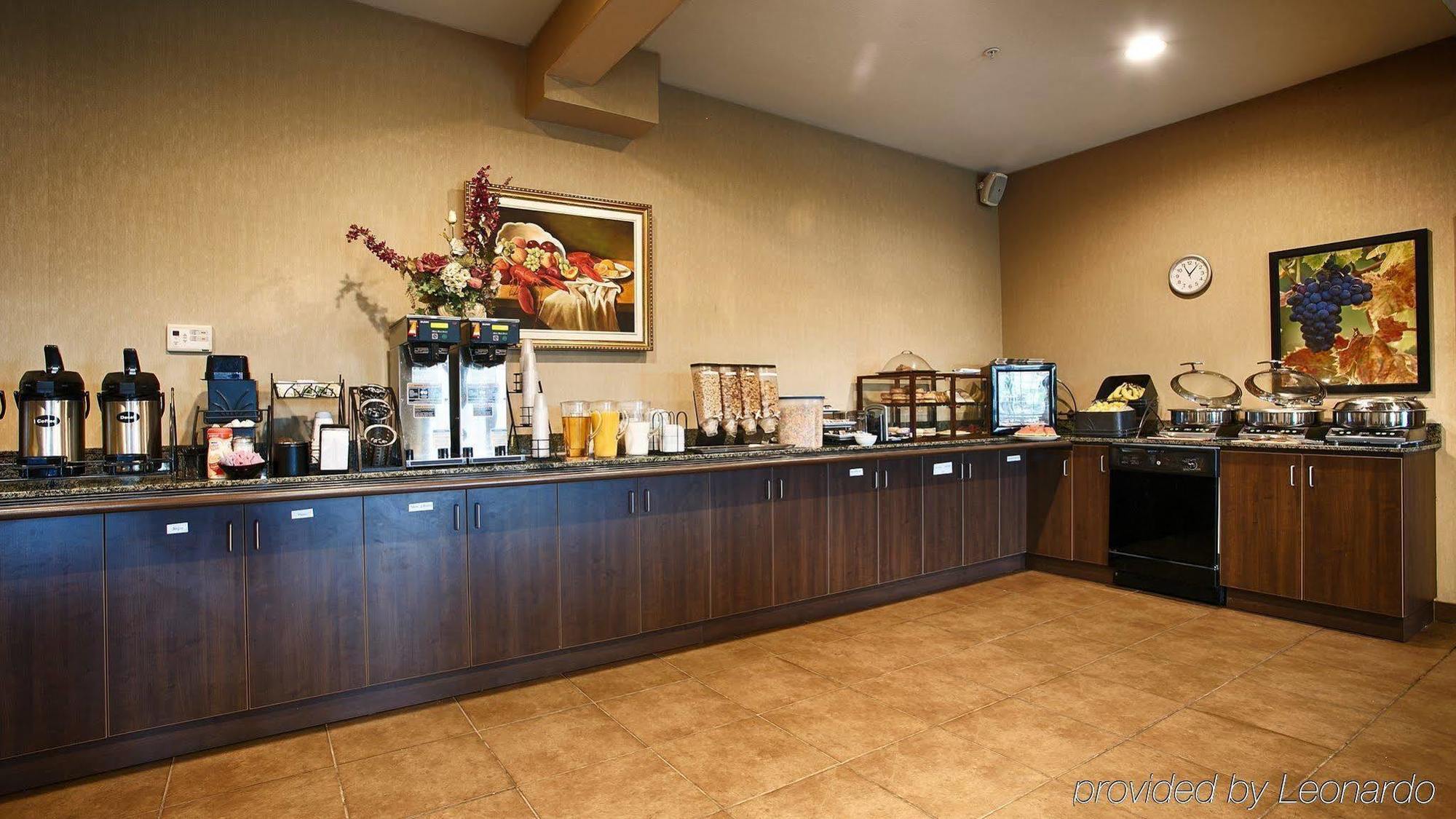 Best Western Plus Saint John Hotel & Suites Extérieur photo