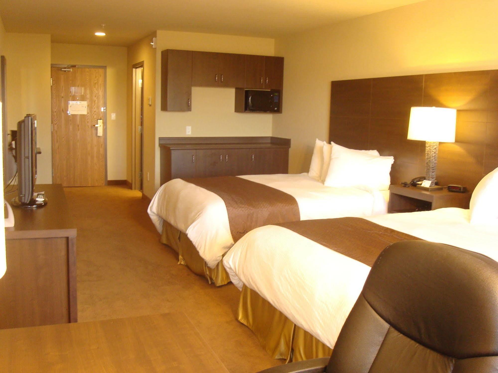 Best Western Plus Saint John Hotel & Suites Extérieur photo