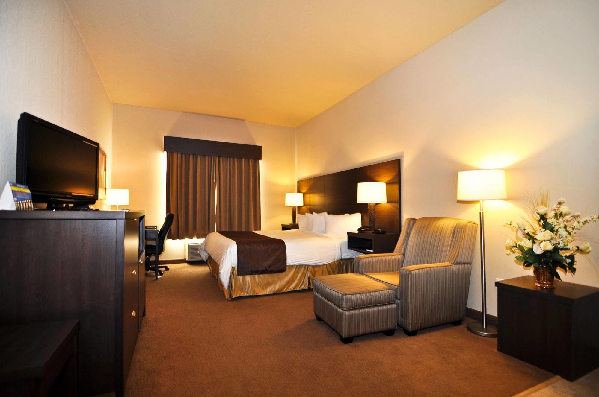 Best Western Plus Saint John Hotel & Suites Extérieur photo